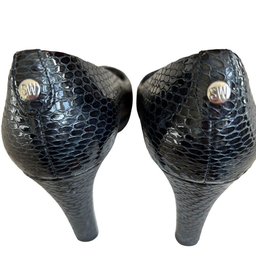 Stuart Weitzman Open Toe Black Patent Leather Sna… - image 8